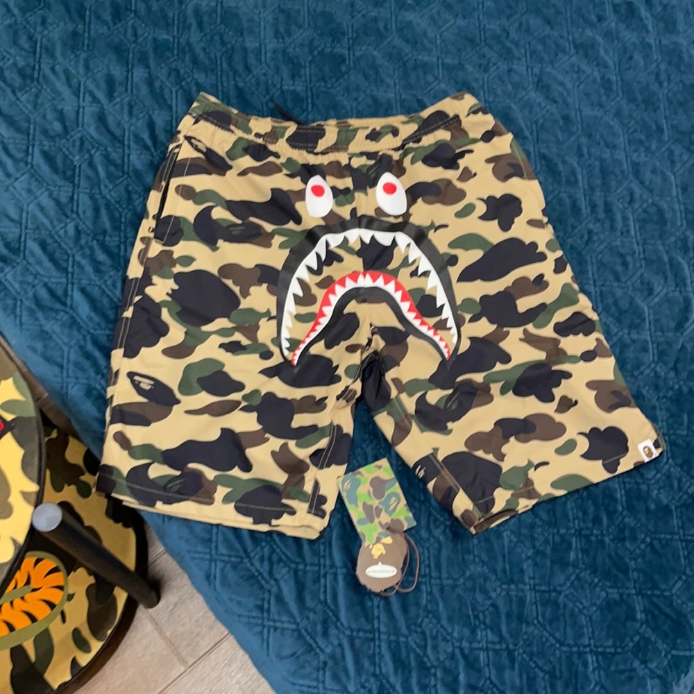 Xxl bape yellow camp front shark shorts. Brand new